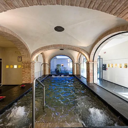 Szálloda L'andana Tenuta La Badiola